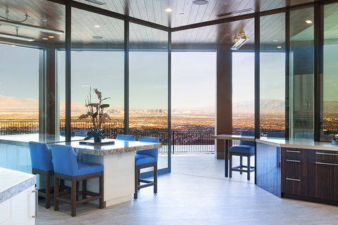 Photo: Series 7600 Multi-Slide Door installed in a home (Photo: Business Wire)