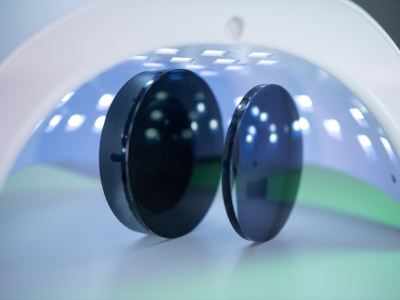 Photo of digitally applied optical coatings and feature PPG HI-GARD® lens coatings.