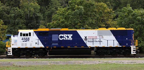 CSX locomotive photo